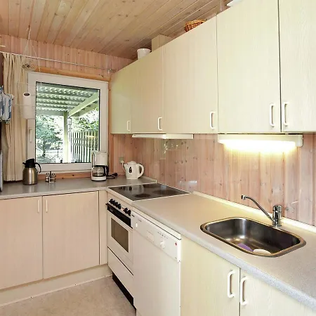 Holiday home Three-bedroom Holiday In 31 Oksbol (Syddanmark)